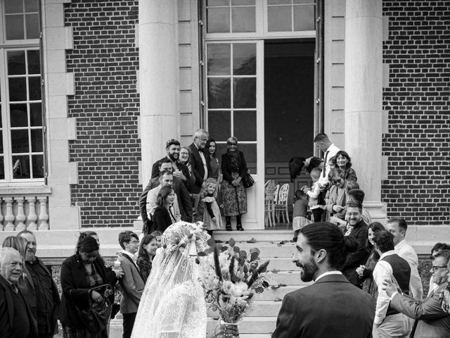 Le mariage de Antony  et Agathe  à Morienval, Oise 10