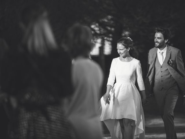 Le mariage de Antoine et Anne à Notre-Dame-de-Monts, Vendée 10