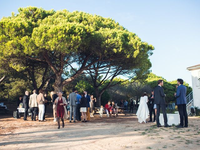 Le mariage de Antoine et Anne à Notre-Dame-de-Monts, Vendée 14