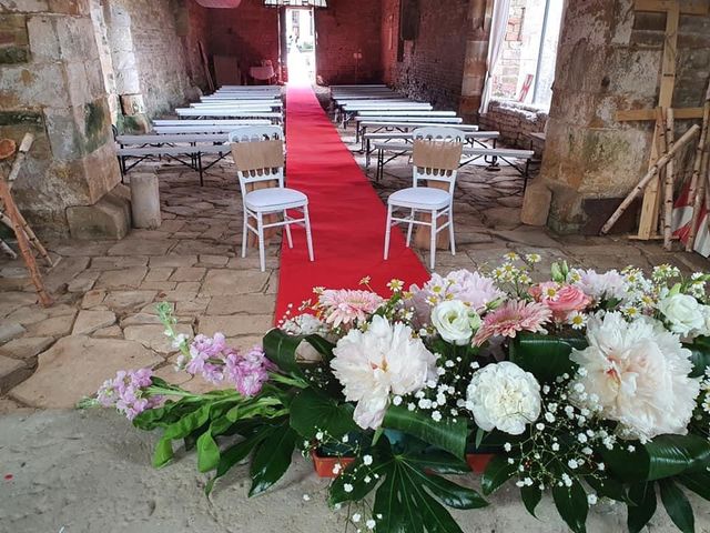 Le mariage de Xavier et Karine  à Ville-sur-Illon, Vosges 7