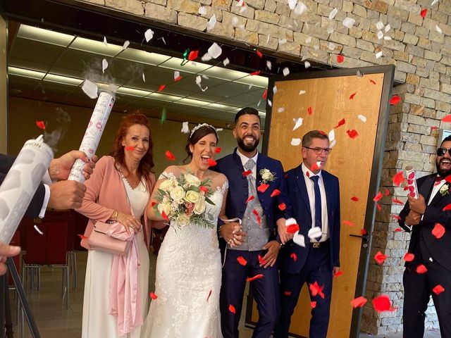 Le mariage de Nejmédine et Valériane   à Combs-la-Ville, Seine-et-Marne 3