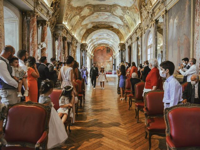 Le mariage de Mickael et Laura à Cazaux-Savès, Gers 35