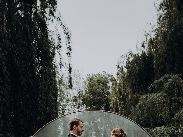 Le mariage de Thomas et Emeline à Brunehaut, Hainaut 17