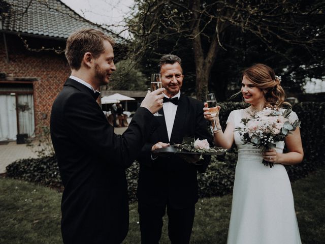 Le mariage de Thomas et Emeline à Brunehaut, Hainaut 26