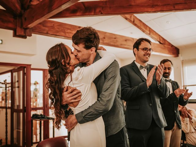 Le mariage de Giacomo et Laetitia à Port-d'Envaux, Charente Maritime 16
