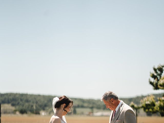 Le mariage de Romain et Elodie à Upie, Drôme 42