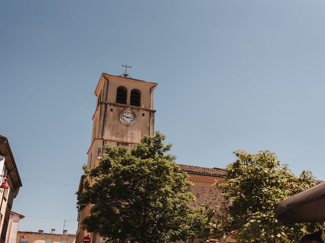 Le mariage de Romain et Elodie à Upie, Drôme 43