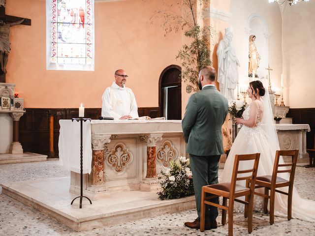 Le mariage de Romain et Elodie à Upie, Drôme 62