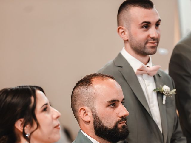 Le mariage de Romain et Elodie à Upie, Drôme 69