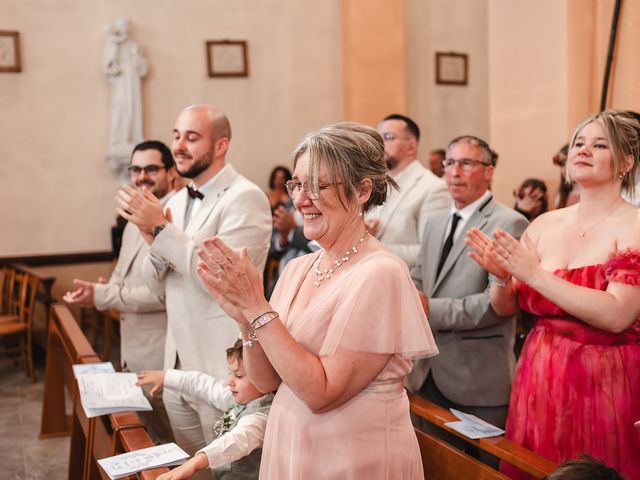 Le mariage de Romain et Elodie à Upie, Drôme 76
