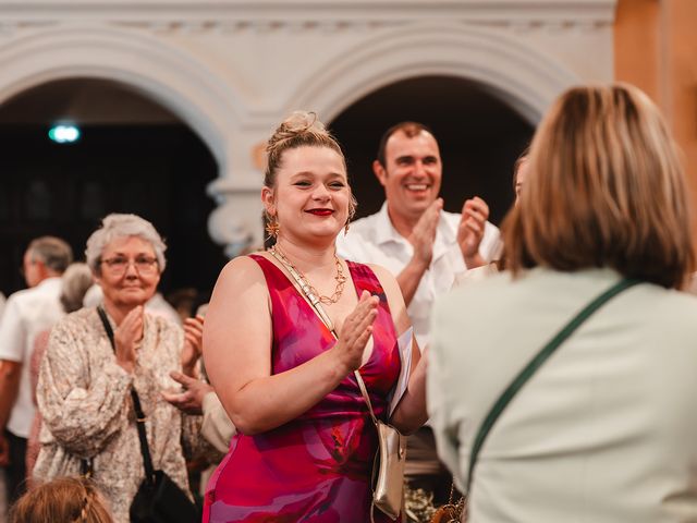 Le mariage de Romain et Elodie à Upie, Drôme 84