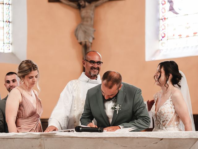 Le mariage de Romain et Elodie à Upie, Drôme 87
