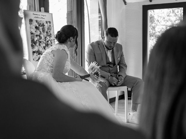 Le mariage de Flavien et Mathilde à Ahuillé, Mayenne 10