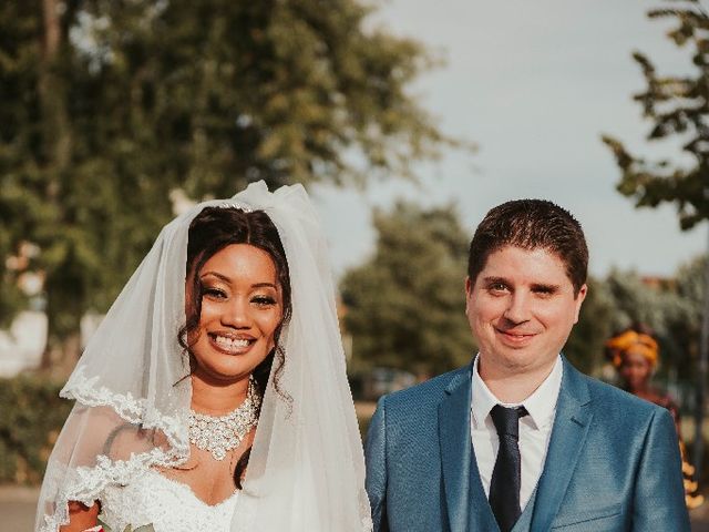 Le mariage de Laurent  et Aminata  à Toulouse, Haute-Garonne 1