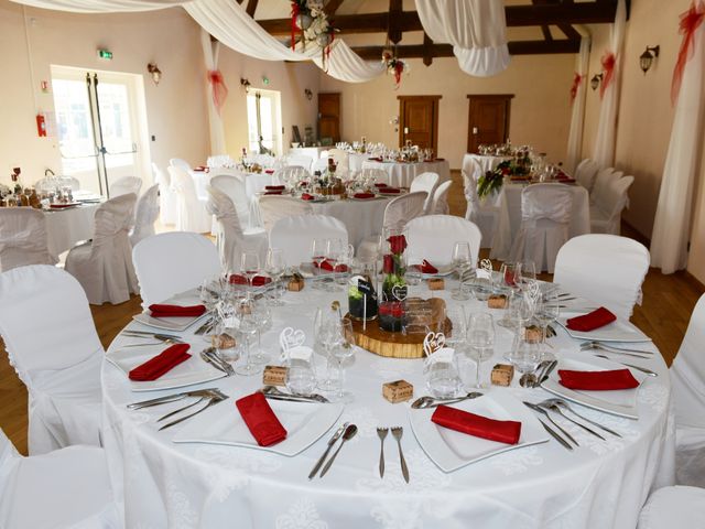 Le mariage de Yoann et Laura à Saint-Denis-d&apos;Authou, Eure-et-Loir 14