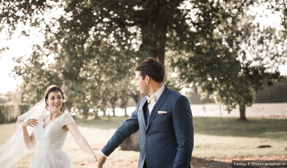 Le mariage de Romain et Elise à Xanton-Chassenon, Vendée