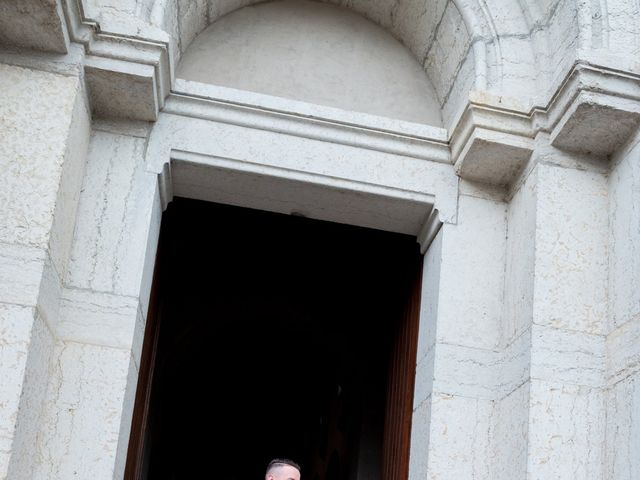 Le mariage de Jérémy et Aurélie à Malafretaz, Ain 18