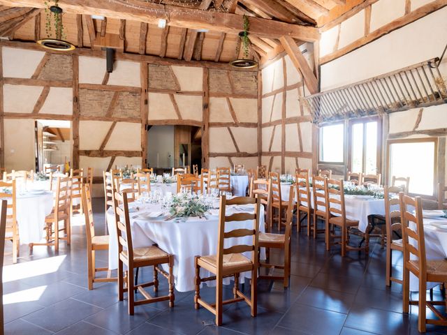 Le mariage de Jérémy et Aurélie à Malafretaz, Ain 23