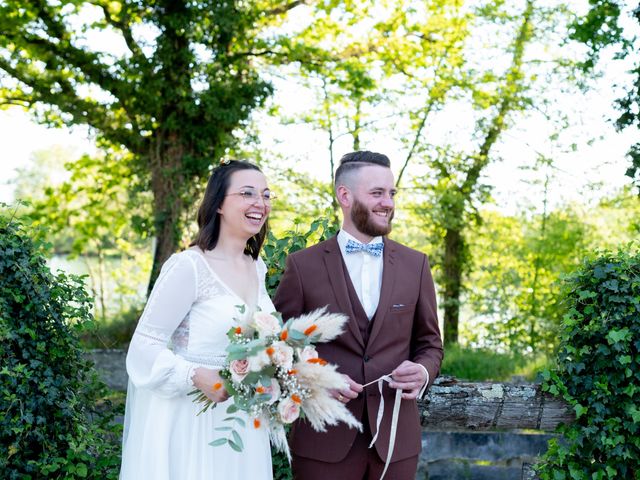 Le mariage de Jérémy et Aurélie à Malafretaz, Ain 28