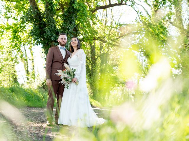 Le mariage de Jérémy et Aurélie à Malafretaz, Ain 30