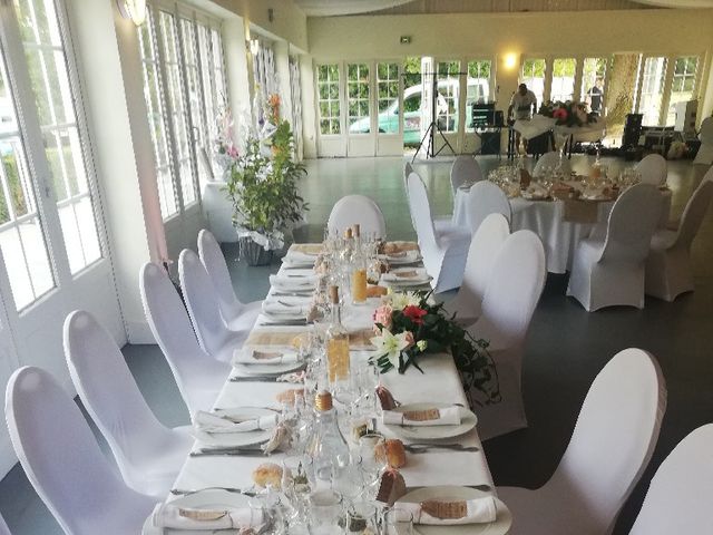 Le mariage de Isabelle et Laura à Forges-les-Eaux, Seine-Maritime 4