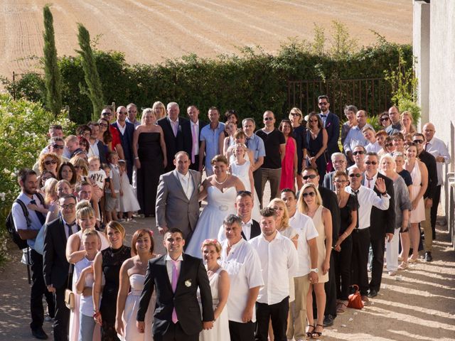 Le mariage de Jérémy et Alexandra à Les Vignères, Vaucluse 3