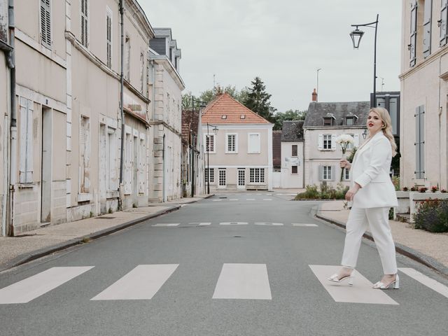 Le mariage de Maxime et Amandine à La Charité-sur-Loire, Nièvre 20