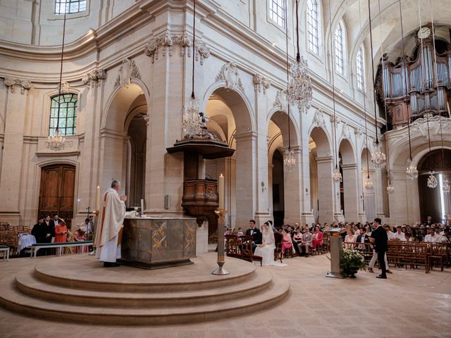 Le mariage de Aglaé et Léo à Versailles, Yvelines 15