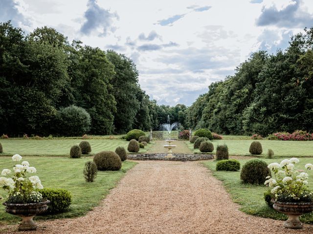 Le mariage de Aglaé et Léo à Versailles, Yvelines 39