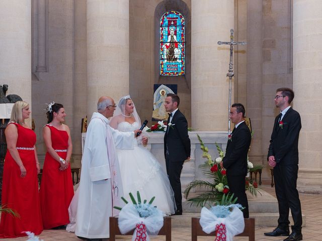 Le mariage de Mickaël et Camille à Marcenais, Gironde 35