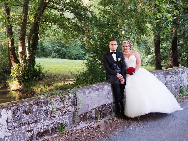 Le mariage de Mickaël et Camille à Marcenais, Gironde 42