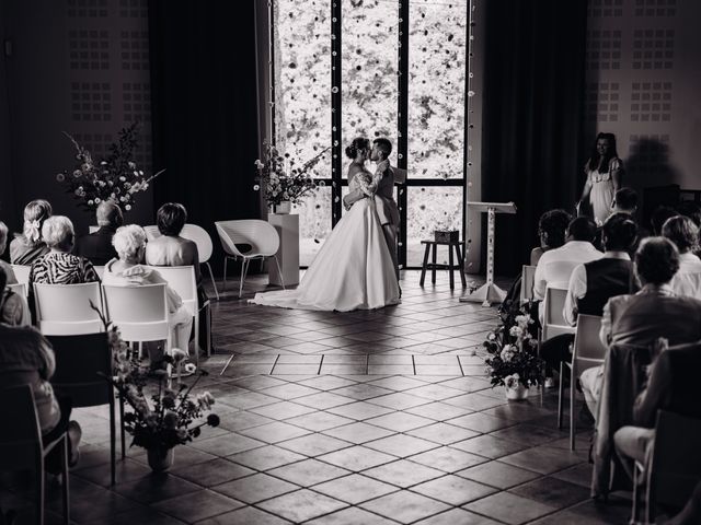 Le mariage de Micka et Manon à Castanet-Tolosan, Haute-Garonne 44