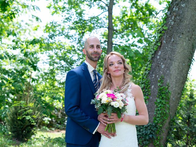 Le mariage de Nicolas et Caroline à Pommiers, Rhône 14