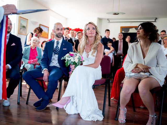 Le mariage de Nicolas et Caroline à Pommiers, Rhône 31