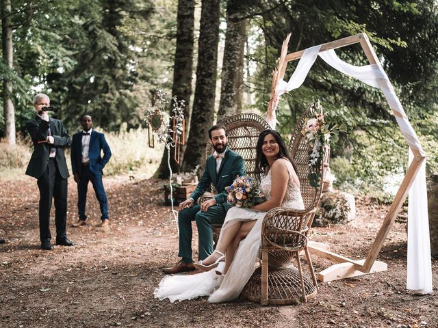 Le mariage de Théo et Hiba à Saint-Dier-d&apos;Auvergne, Puy-de-Dôme 19