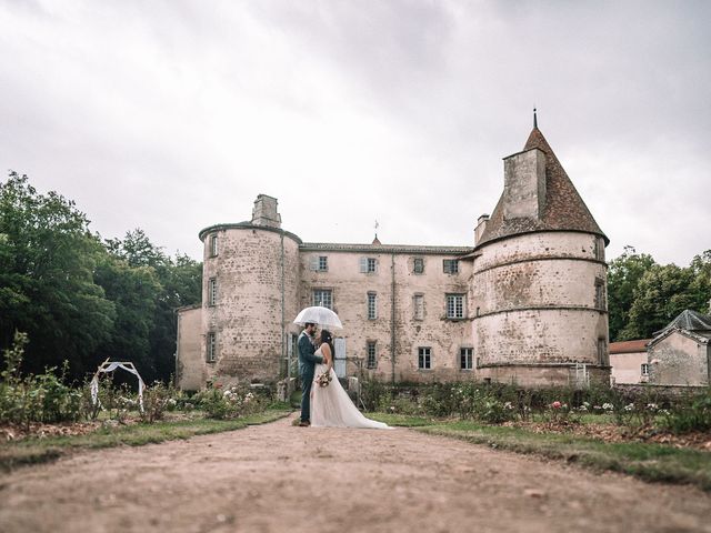 Le mariage de Théo et Hiba à Saint-Dier-d&apos;Auvergne, Puy-de-Dôme 32