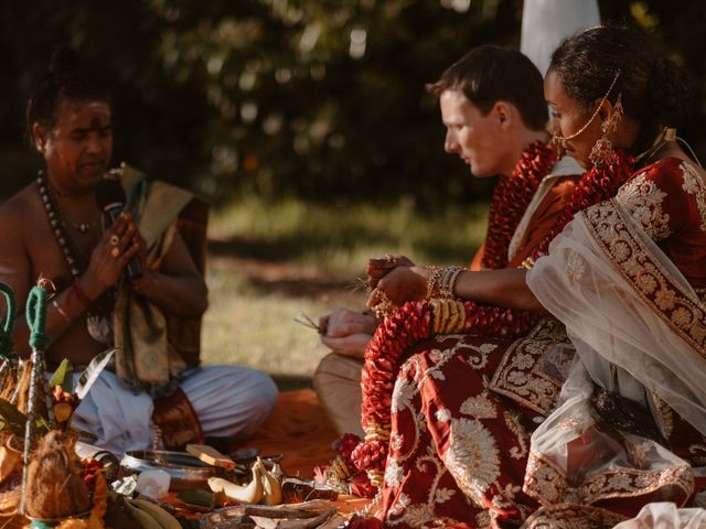 Le mariage de Xavier et Babita à Notre-Dame-des-Landes, Loire Atlantique 97