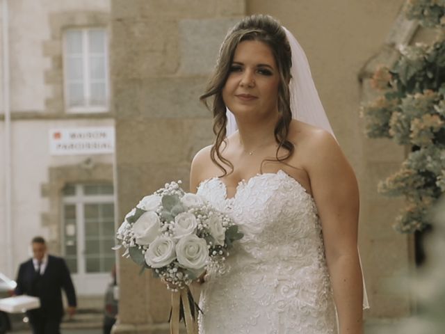 Le mariage de Maxime et Lidia à Saint-Fulgent, Vendée 3