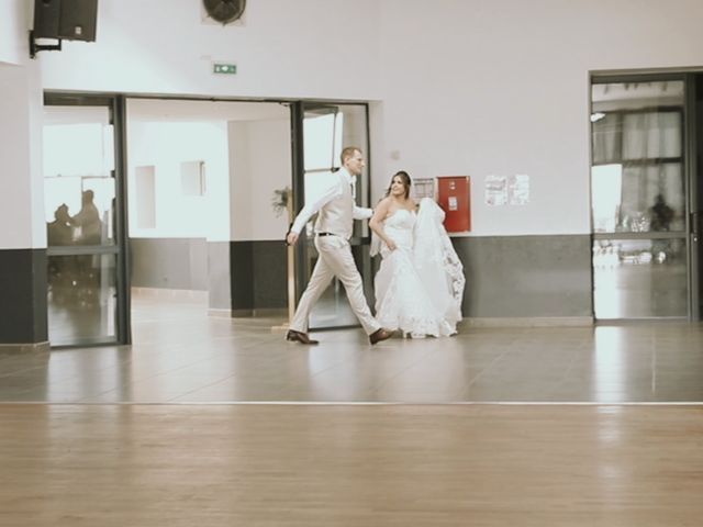 Le mariage de Maxime et Lidia à Saint-Fulgent, Vendée 17