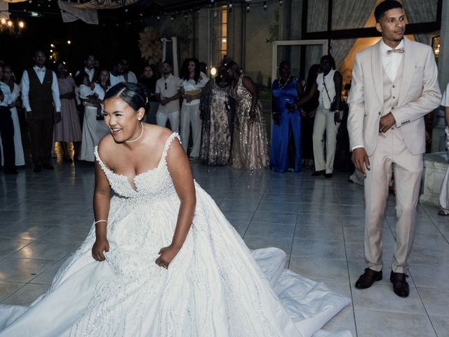 Le mariage de Julien et Tatiana à Lançon-Provence, Bouches-du-Rhône 102