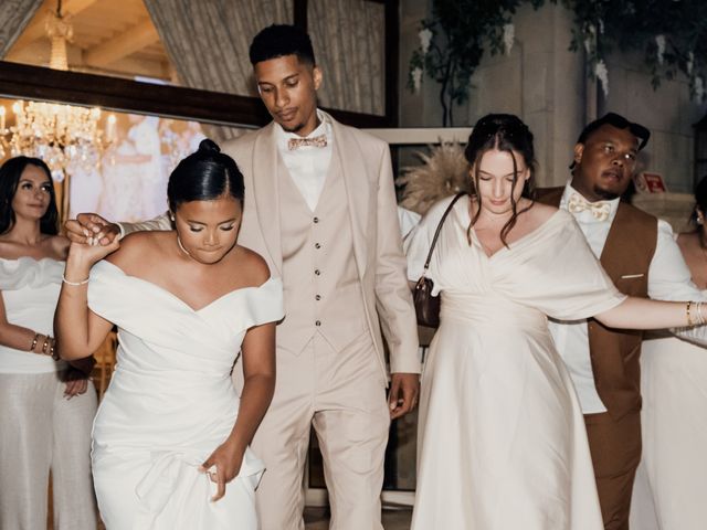 Le mariage de Julien et Tatiana à Lançon-Provence, Bouches-du-Rhône 121