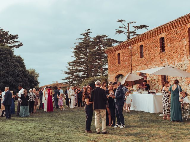 Le mariage de Thibaut et Pauline à Pamiers, Ariège 25