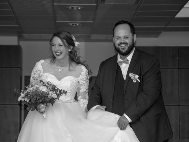 Le mariage de Marie-Line  et Clément à Colombelles, Calvados 1