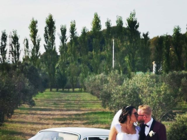 Le mariage de Nicolas  et Johanna à Istres, Bouches-du-Rhône 8