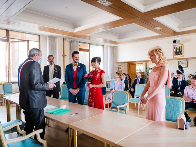 Le mariage de Jérémy et Natasha à Saint-Cassin, Savoie 29