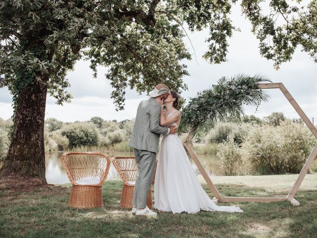 Le mariage de Kévin et Emeline à Soullans, Vendée 25