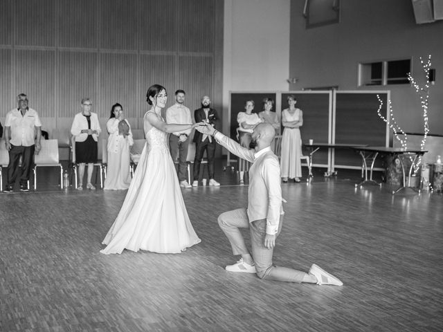 Le mariage de Kévin et Emeline à Soullans, Vendée 53