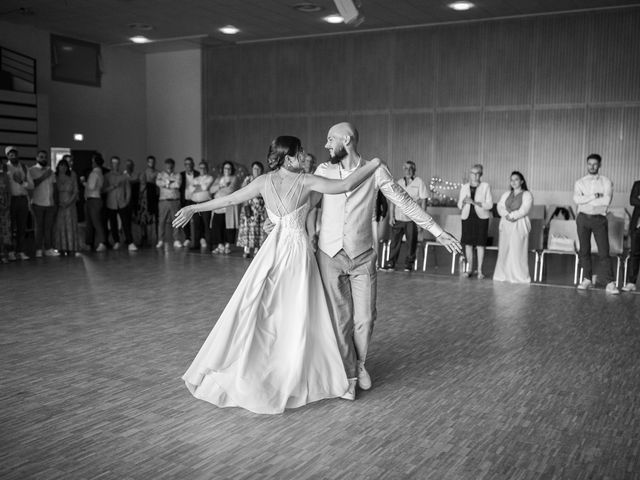 Le mariage de Kévin et Emeline à Soullans, Vendée 58