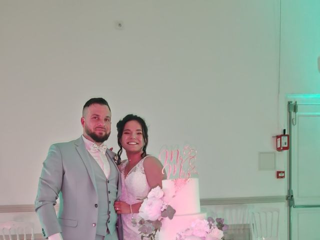 Le mariage de Guillaume et Yoana à Villebois, Ain 13