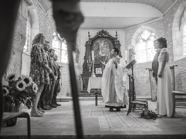 Le mariage de Kamille et Agnes à Porte-Joie, Eure 9